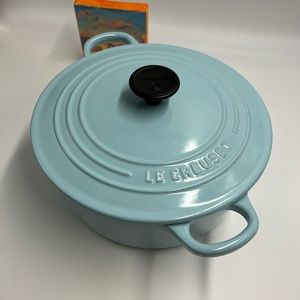 Le Creuset Cocotte Round Evolution 22cm light blue